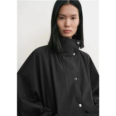 Женская куртка ветровка  TOTEM*E