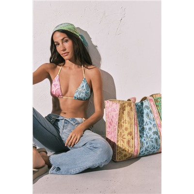 Top bikini triangular estampado multicolor