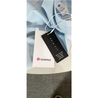 Женская спортивная футболка  ЛУЛУЛЕМО*Н