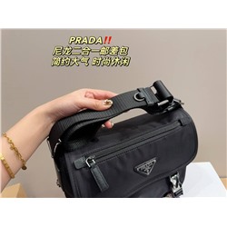 Сумка-мессенджер Prad*a