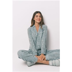 Pijama camisero largo jacquard floral verde