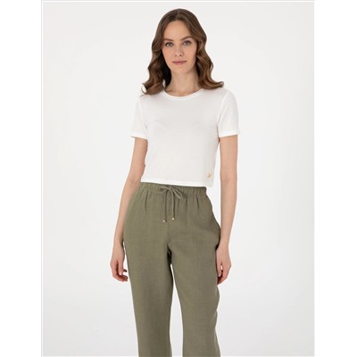 Beyaz Regular Fit Crop Tişört