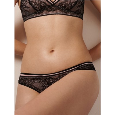 39453 SENSUAL Трусы стринги ESOTIQ