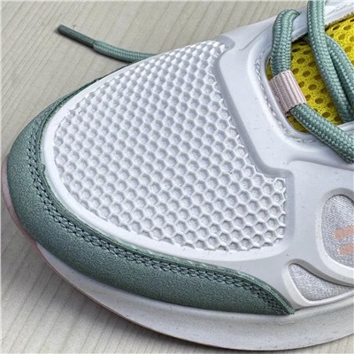 Детские кроссовки, экспорт  РЕПЛЭ*Й