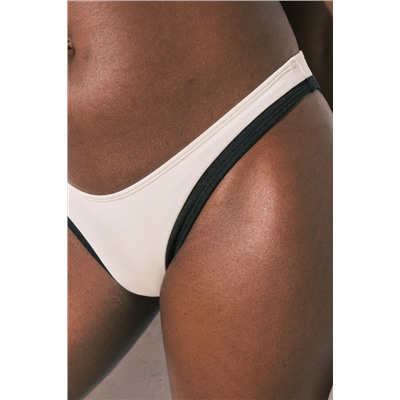 Braga bikini brasileña color block B&W