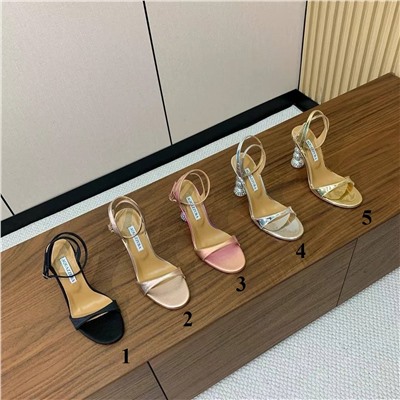 Красивые женские босоножки с акцентным каблуком🌊