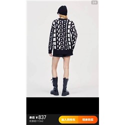 Женский вязаный свитер Kar*l Lagerfel*d