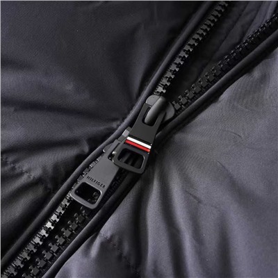 Мужской длинный пуховик с капюшоном ТОММИ ХИЛФИГЕ*Р