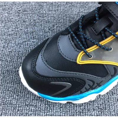 Кроссовки для мальчиков и девочек