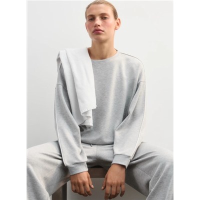 Мягкая спортивная толстовка Befre*e