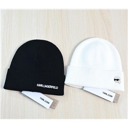 Шапка с металлизированной вышивкой в ​​виде головы мультяшного персонажа KARL LAGERFEL*D