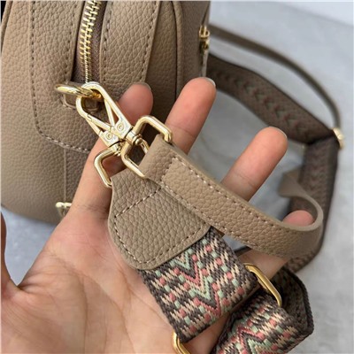 Женская кожаная сумка с короткой и со съемной длинной ручкой