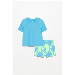 Set de bañador estampado y camiseta de baño