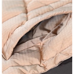 Стеганый короткий теплый жилет с капюшоном на молнии