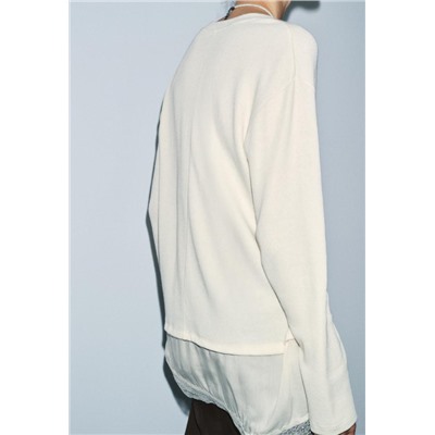 CONTRAST LACE T-SHIRT