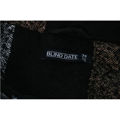 Тонкое шерстяное пальто