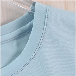 Женская легкая футболка