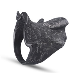 Кольцо мятый металл (покрытие черный родий), Есть комплект