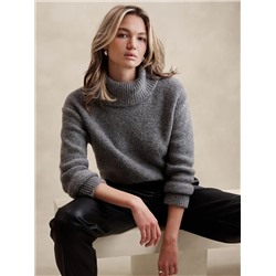 OVERSIZED TURTLENECK SWEATER