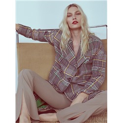 Seitlich geteilte Hose