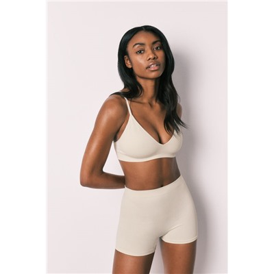 Top triangular canalé sin costuras verde