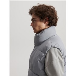 Weste mit hohem Stehkragen