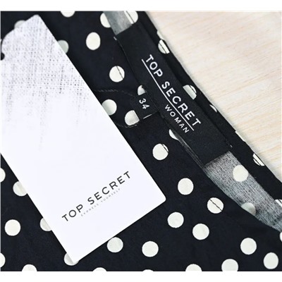 Нишевое ретро-платье с французским принтом в горошек