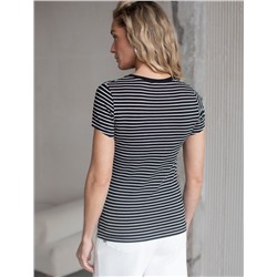 Футболка облегающая в тонкую черно-белую полоску из премиального хлопка с эластаном