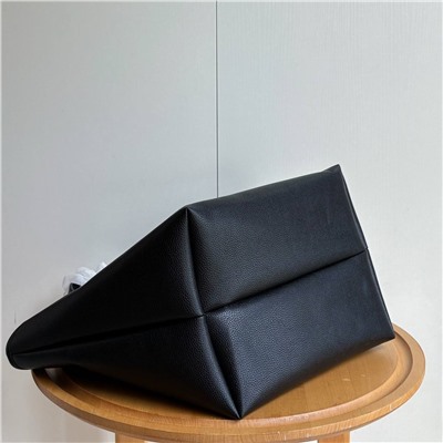 Большая вместительная двухсторонняя сумка-тоут ГУЧЧ*И