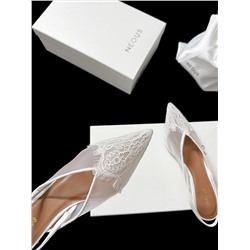 Босоножки с острым носом NEOUS люкс