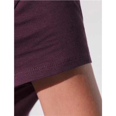 Нарядная футболка с блестящим принтом