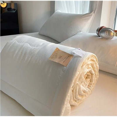 Постельное белье с одеялом