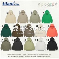 Классные костюмы  . Можно носить в школу на физру