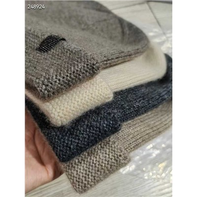 Женская шапка из кашемира  Brunell*o Cucinell*i