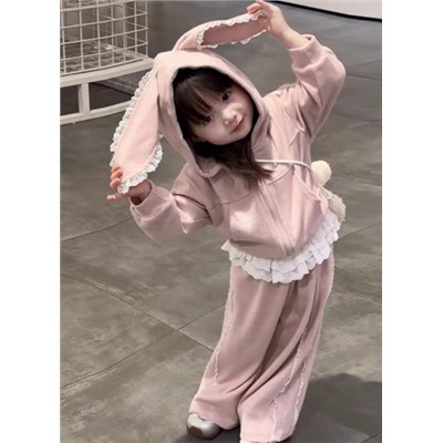 Милейший детский костюм - зайчик