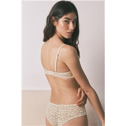 Sujetador triangular CHARMING relleno encaje beige