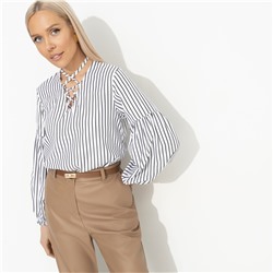 Блуза с акцентными рукавами, Вечный тренд