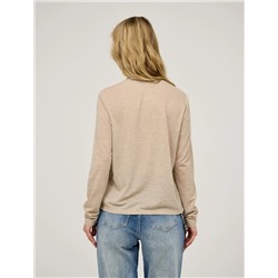 Бежевый джемпер с вышивкой