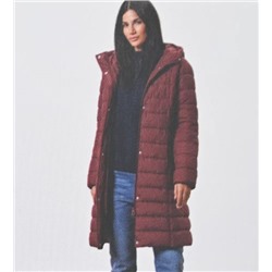 Легкое стеганое пальто средней длины