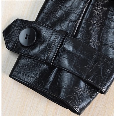 Женская куртка с черепаховым узором из искусственной кожи