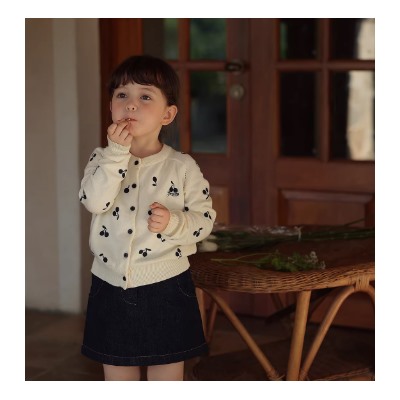 Милейший вязаный кардиган для девочек