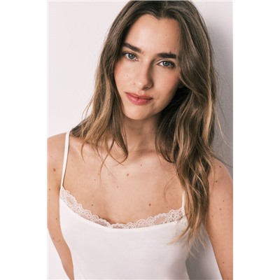 Camiseta tirantes punto súper suave blanca