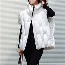 Тренд 2025 года  Женская утеплённая безрукавка