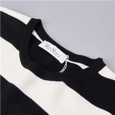 Модный простой шерстяной свитер контрастного цвета  МАКС МАР*А