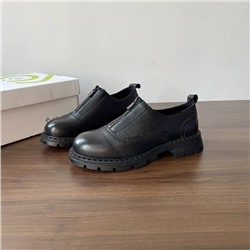 Женские кожаные туфли