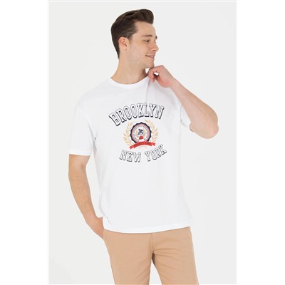 Erkek Beyaz Comfort Bisiklet Yaka Tişört