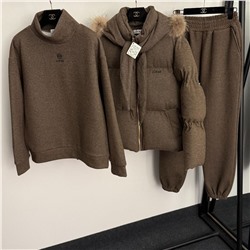 Новый теплый костюм-тройка с теплой курткой со съемным капюшоном с мехом  LOEW*E