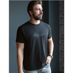 Футболка полуприлегающего кроя с принтом из премиального хлопка