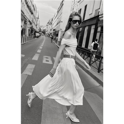 OFF-THE-SHOULDER CONTRAST MIDI DRESS WITH BELT