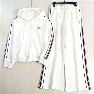 Распродажа костюм